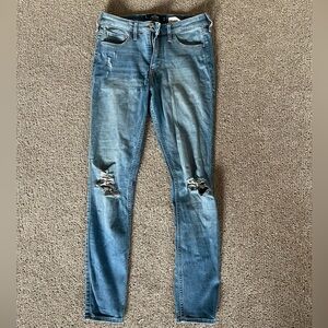 Hollister skinny ripped jeans